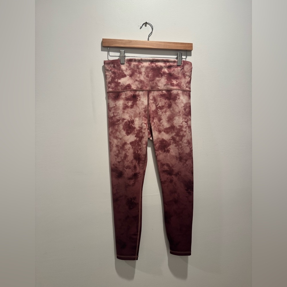 Athleta Elation Printed Tie-Dye 7/8 Tight Leggings